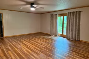 390 Hensley Hills Dr, Vienna, IL 62995 - Photo 23