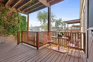 1023 N Hoyne Ave, Chicago, IL 60622 - Photo 9