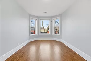 1023 N Hoyne Ave, Chicago, IL 60622 - Photo 5