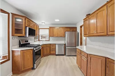 956 Westmoreland Avenue, Waukegan, IL 60085 - Photo 9