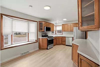 956 Westmoreland Avenue, Waukegan, IL 60085 - Photo 7