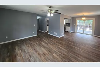 117 Liverpool Drive, Poplar Grove, IL 61065 - Photo 5