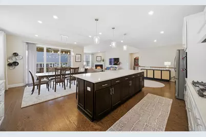 76 Somerset Circle, Wheaton, IL 60189 - Photo 17