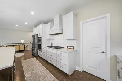 76 Somerset Circle, Wheaton, IL 60189 - Photo 15