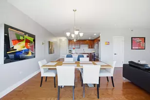 1200 N Foxdale Dr, Addison, IL 60101 - Photo 9