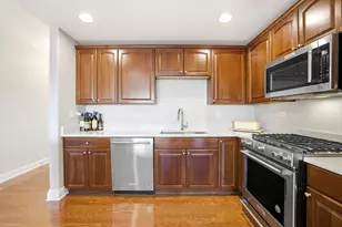 1200 N Foxdale Dr, Addison, IL 60101 - Photo 5