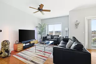 1200 N Foxdale Dr, Addison, IL 60101 - Photo 13