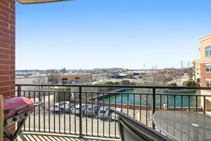 1200 N Foxdale Dr, Addison, IL 60101 - Photo 11