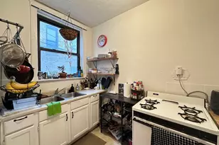 2919 W McLean Ave, Chicago, IL 60647 - Photo 3