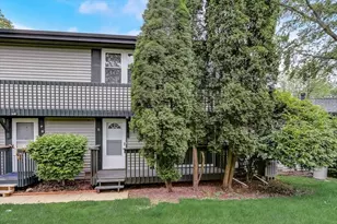 231 Dakota Ct, Bolingbrook, IL 60440 - Photo 1