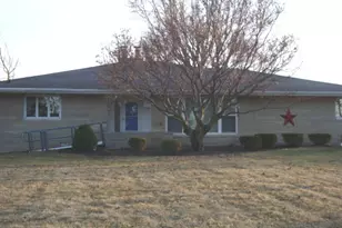 1269 E 500 North Rd, Cissna Park, IL 60924 - Photo 3