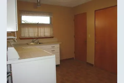 1269 E 500 North Road, Cissna Park, IL 60924 - Photo 13