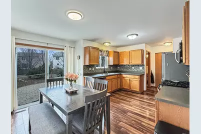 1114 Port Royal Road, Pingree Grove, IL 60140 - Photo 7