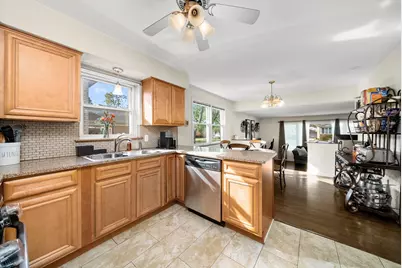 10429 S Keeler Avenue, Oak Lawn, IL 60453 - Photo 5