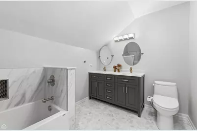 1500 N Greenview Avenue #2F, Chicago, IL 60642 - Photo 11