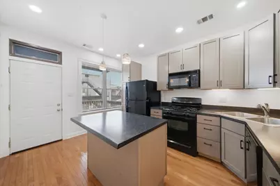 2908 W Palmer Street #3, Chicago, IL 60647 - Photo 5