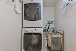 4757 Howard St, Skokie, IL 60076 - Photo 27