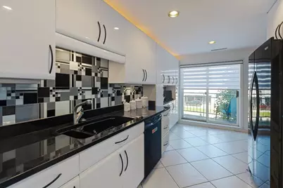 4757 Howard Street #205, Skokie, IL 60076 - Photo 17