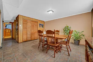 327 Emery Ave, Romeoville, IL 60446 - Photo 15