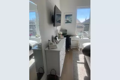 3204 N Clifton Avenue #309, Chicago, IL 60657 - Photo 9