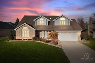 13124 W Beaver Lake Dr, Homer Glen, IL 60491 - Photo 1