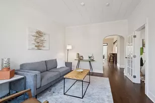 1619 W Bryn Mawr Ave, Chicago, IL 60660 - Photo 3