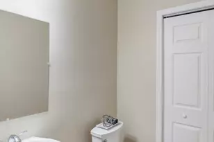 2110 S Crambourne Way, Arlington Heights, IL 60005 - Photo 19