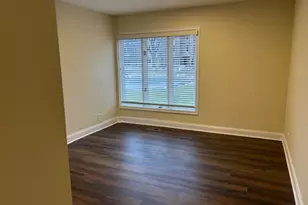 1 Oak Brook Club Dr, Oak Brook, IL 60523 - Photo 21