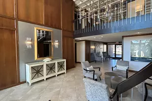 1 Oak Brook Club Dr, Oak Brook, IL 60523 - Photo 5