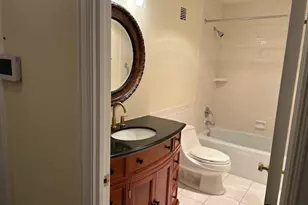 1 Oak Brook Club Dr, Oak Brook, IL 60523 - Photo 19