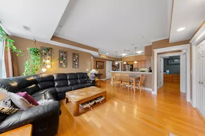 111 S 5th Avenue #D, Saint Charles, IL 60174 - Photo 7