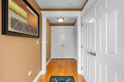 111 S 5th Avenue #D, Saint Charles, IL 60174 - Photo 3