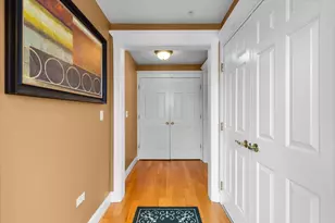 111 S 5th Ave, Saint Charles, IL 60174 - Photo 3