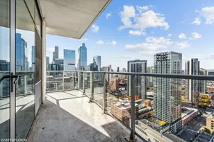 [Address not provided], Chicago, IL 60654 - Photo 15