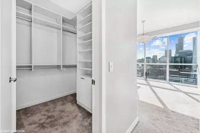 [Address not provided], Chicago, IL 60654 - Photo 11