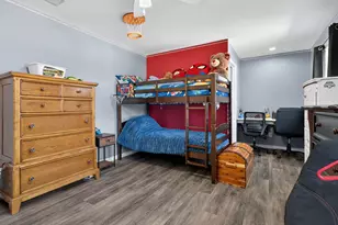 955 E 4th St, Coal City, IL 60416 - Photo 29