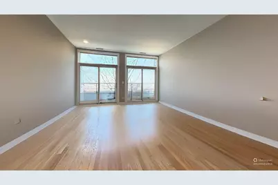 2917 N Claremont Avenue, Chicago, IL 60618 - Photo 3