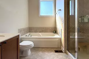 2917 N Claremont Ave, Chicago, IL 60618 - Photo 25