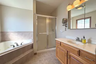 366 Centerpoint Dr S, Bourbonnais, IL 60914 - Photo 17