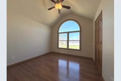 366 Centerpoint Drive S, Bourbonnais, IL 60914 - Photo 19