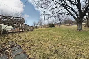 1309 W Indian Dr, Pontiac, IL 61764 - Photo 21