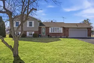 38546 N Pne Ave, Beach Park, IL 60099 - Photo 1