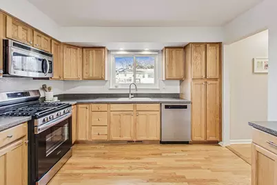 651 N Williams Drive, Palatine, IL 60074 - Photo 13