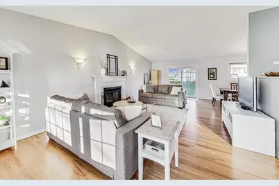 651 N Williams Drive, Palatine, IL 60074 - Photo 7