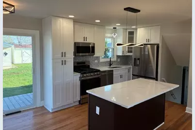 4444 Lisa Lane, Oak Forest, IL 60452 - Photo 3