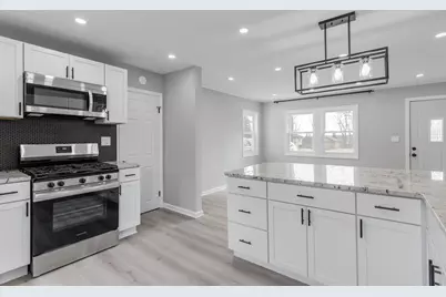 [Address not provided], Lisle, IL 60532 - Photo 13