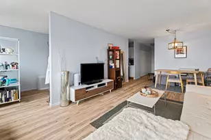 5320 N Sheridan Rd, Chicago, IL 60640 - Photo 5