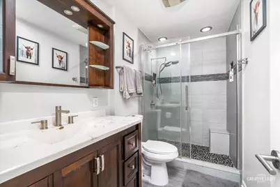 540 N Rosedale Avenue, Aurora, IL 60506 - Photo 9