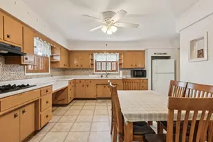 2956 Rhodes Ave, Melrose Park, IL 60164 - Photo 9