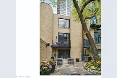 65 W Schiller Street, Chicago, IL 60610 - Photo 5